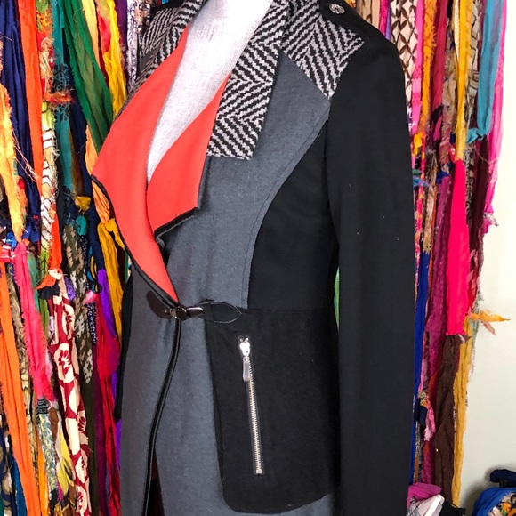 Gorgeous Tesoro Moda Softshell Jacket | Sz S - Picture 3 of 8